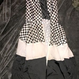 Checkered Black and White Womans jacket (15-17)